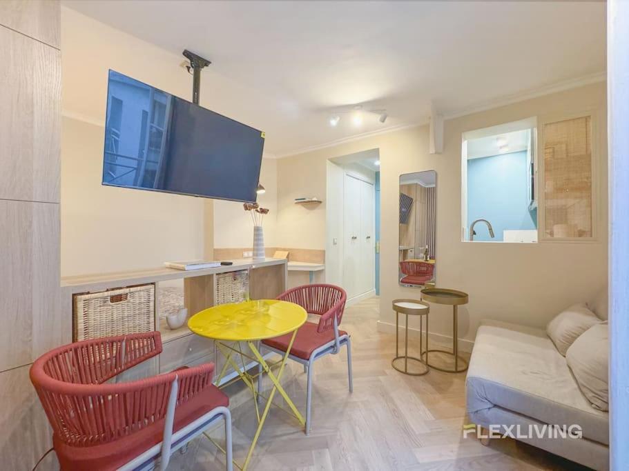 Luxury Studio In City Center Paris Eksteriør billede